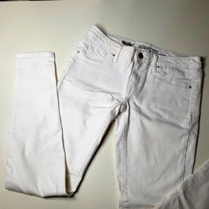 White Mid-Rise Denim Skinny Jeans/Jeggings